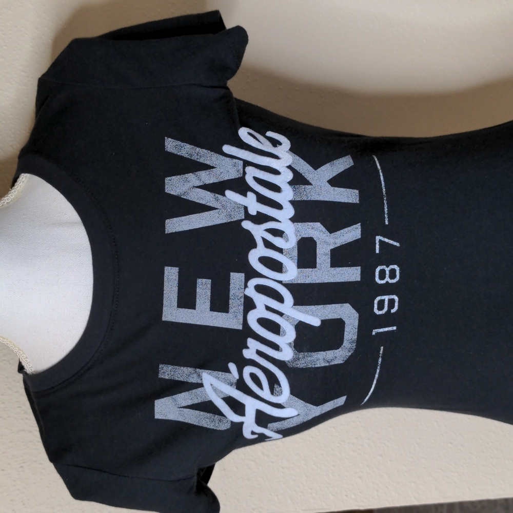 NWOT black Aeropostale t-shirt, Medium
